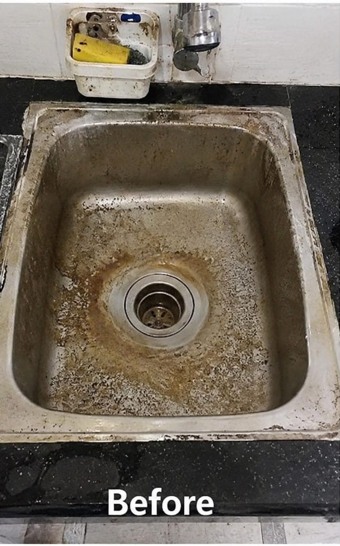 Kitchen grime status before cleaning